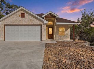 346 ASSINIBOIA DR, Canyon Lake, TX 78133
