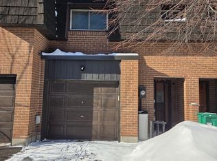 4 Darras Ct Unit 37, Brampton, ON L6T 1W7