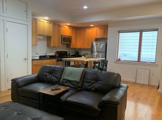 8 Beech St #201, Cambridge, MA 02140