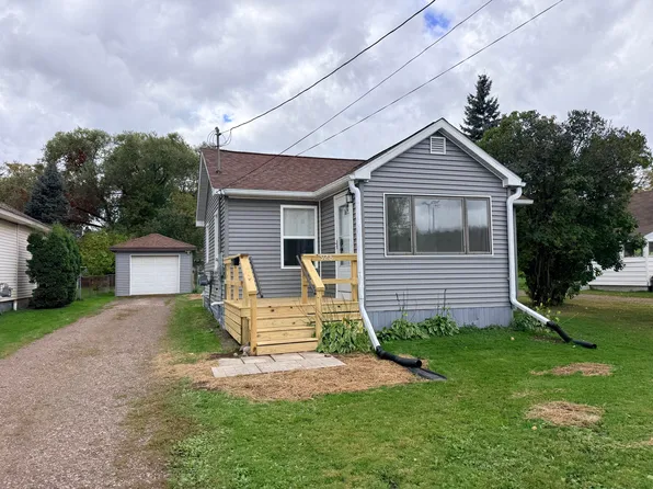 928 E Portage Ave, Sault Sainte Marie, MI 49783