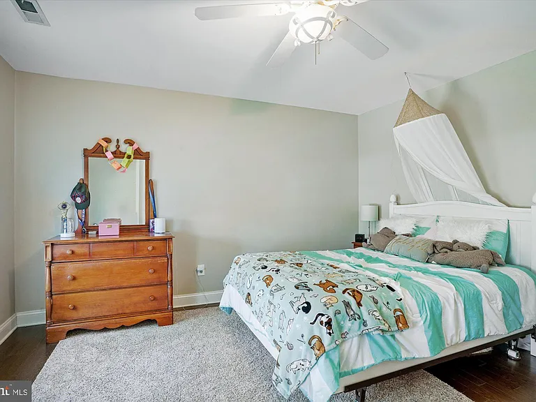 307 Rhineforte Dr — Photo 20