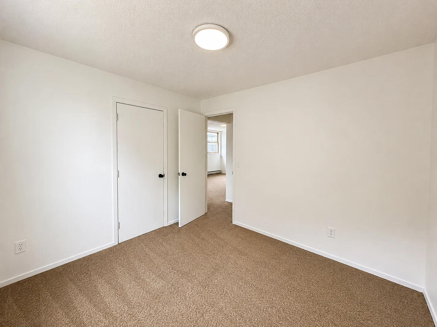 1 bed, 700 sqft, $775 — Photo 3