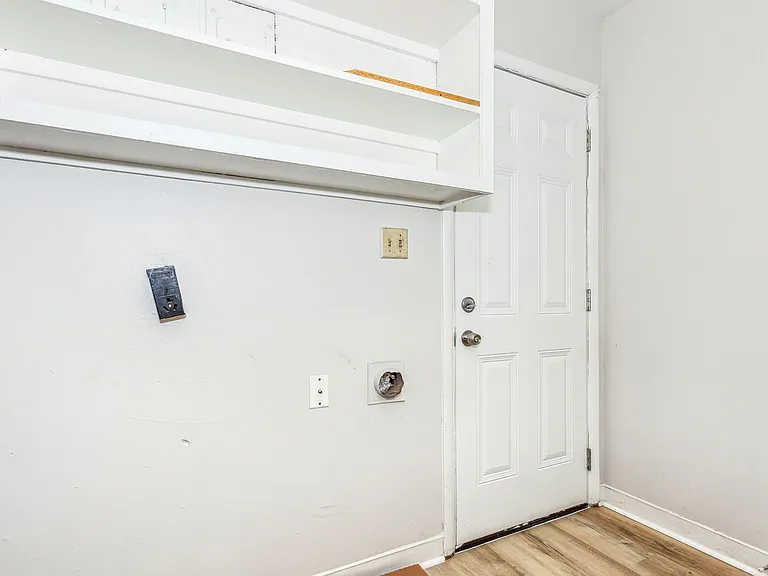 1733 N Holyoke Ave — Photo 11