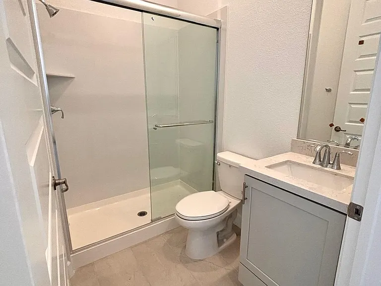 5061 Brooks Cir #B — Photo 11