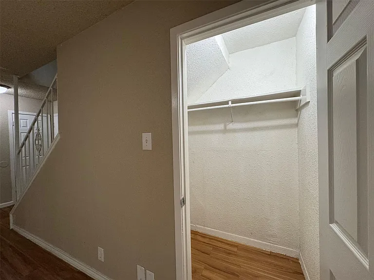 4902 W Wind Trl #101 — Photo 8