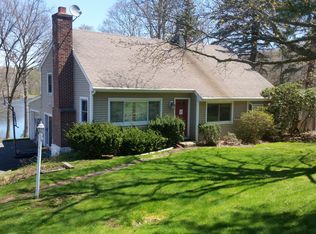 11 Saddle Rock Rd, Danbury, CT 06811