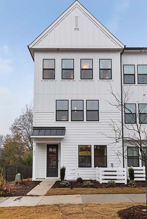 Six Twenty Model Home Exterior Style