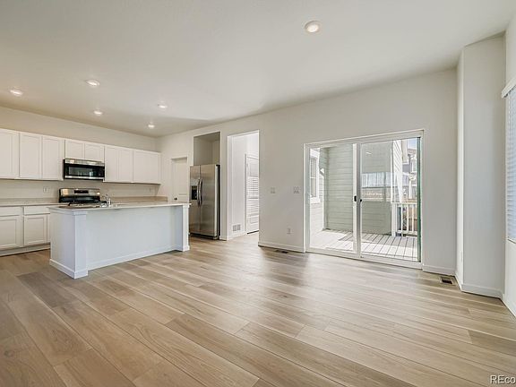4th image of 2729 E 153rd Avenue