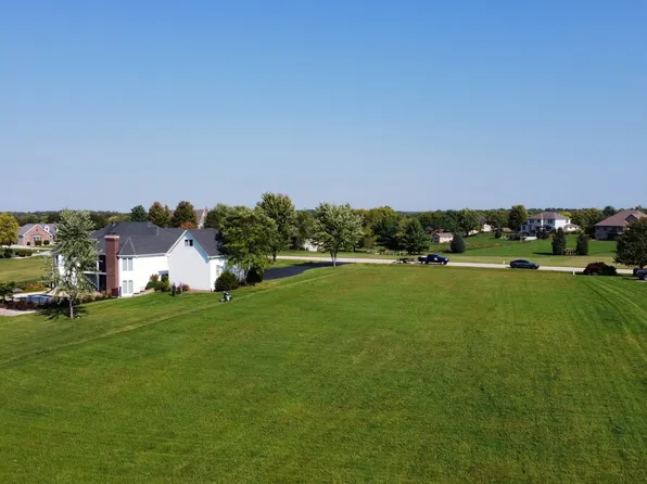 8982 Wilcox Ct #34, Newark, IL 60541