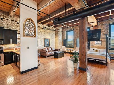 400 N 1st St APT 305, Minneapolis, MN, 55401