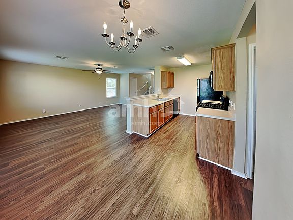 4th image of 2417 Elara Dr