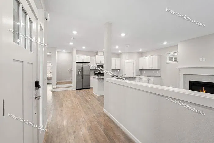 4 bed, 2.5 bath, 2146 sqft, $3,095 — Photo 4