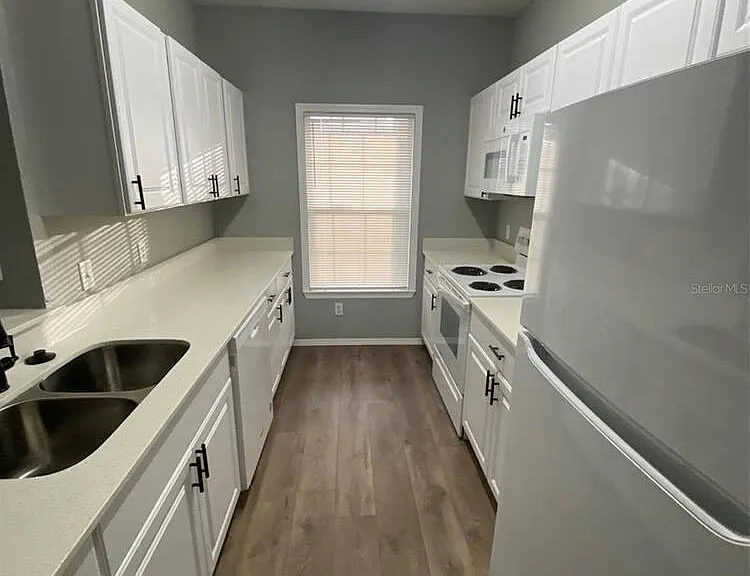 3605 Conroy Rd #529 — Photo 7