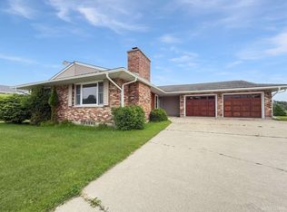 204 New Delta Ave, Manistique, MI 49854