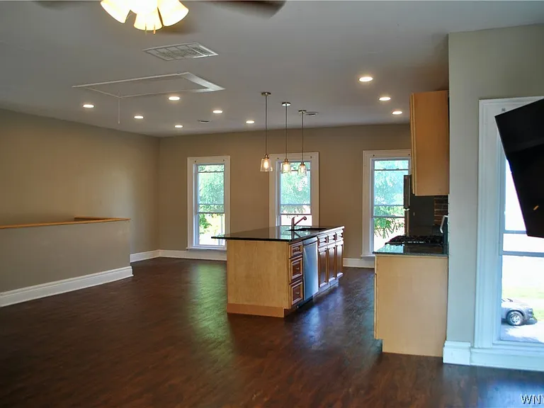 124 Normal Ave #2 — Photo 6