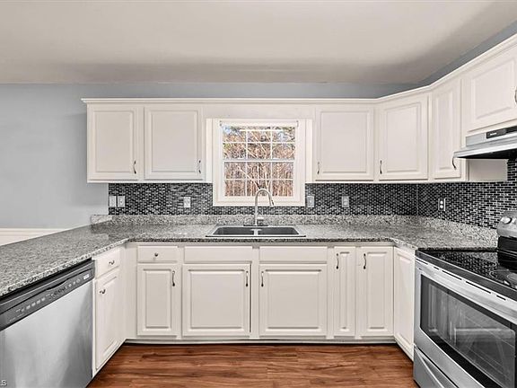 5th image of 2328 Jerico Rd