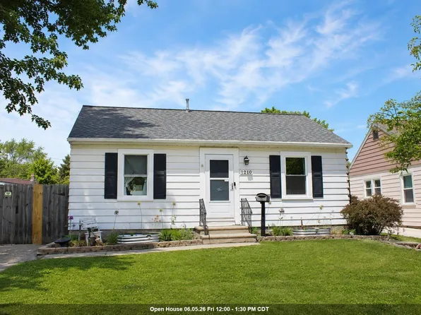 1210 10th Ave, Green Bay, WI 54304