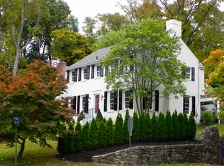 516 Saint Davids Rd, Saint Davids, PA 19087