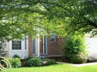 3156 Silverbrook Dr, Oakland Twp, MI 48306