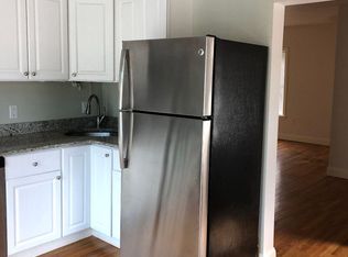 1 N Warren St #2, Woburn, MA 01801