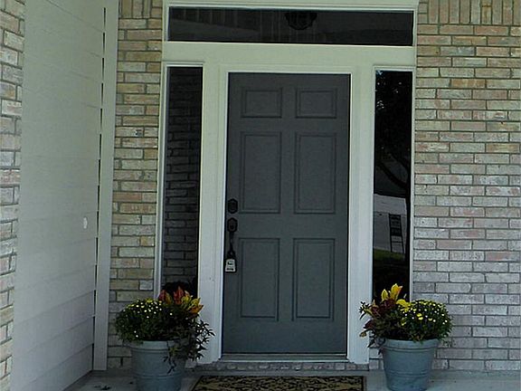 2nd image of 1406 Joseph Ct