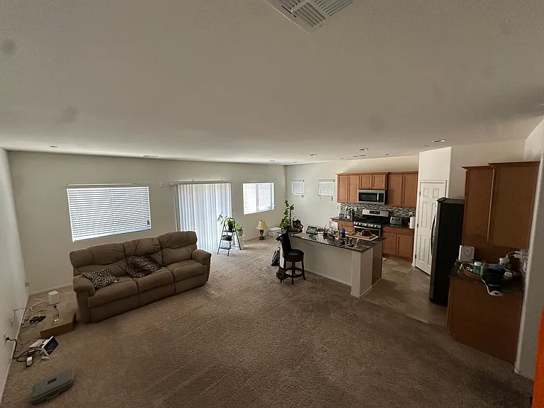 1141 Bobby Basin Ave — Photo 4