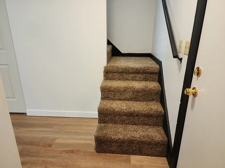 Regal Lofts — Photo 6