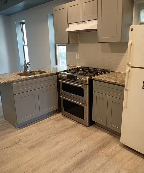 1006 N 43rd St #2 — Photo 5