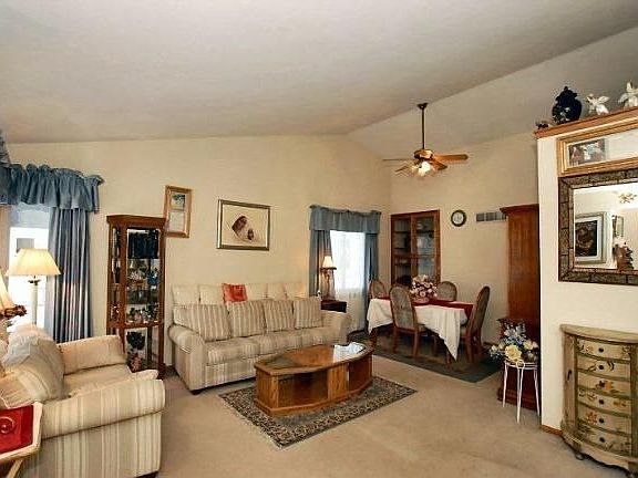 3rd image of 9719 W Tower Ave #9719