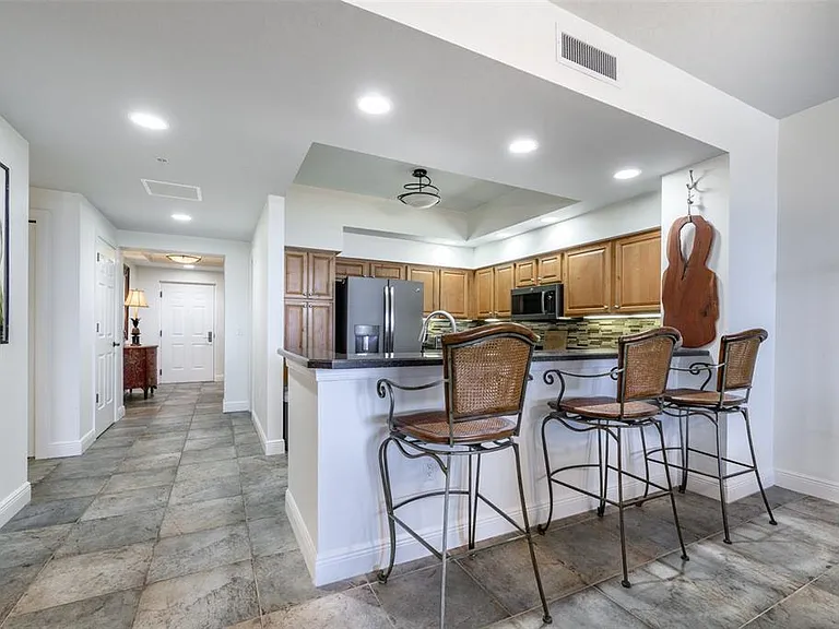 3313 Sunset Key Cir #104 — Photo 17