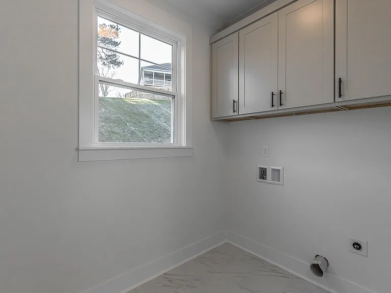 859 Live Oak Rd — Photo 31