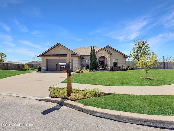 2nd image of 106 Brian Ln