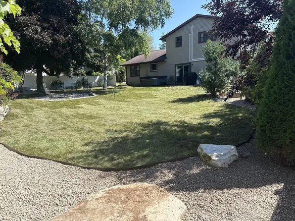 235 N 18th Ave, Sturgeon Bay, WI 54235