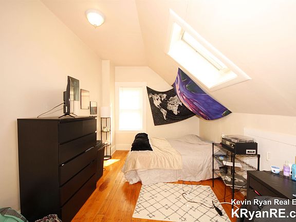 60-62 Bedford St. #62 #2 Waltham Shared Unit Photo 5