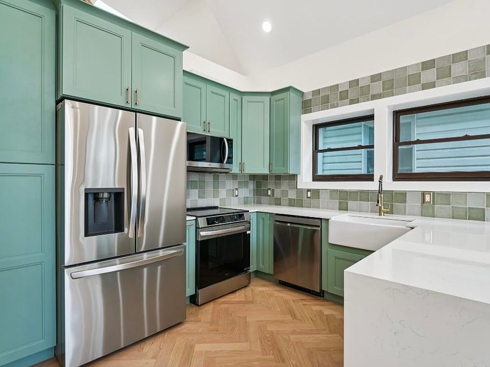 1st image of 247 Harrison Ave #1