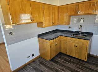 3427 S 76th St #4, Milwaukee, WI 53219