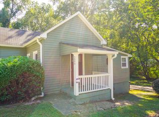3099 Jones St, East Pt, GA 30344