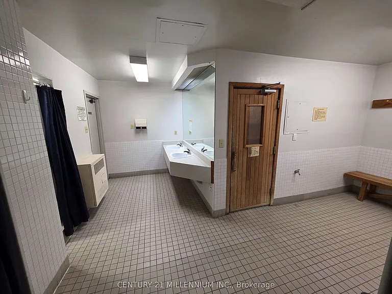 26 Hanover Rd #1605 — Photo 25