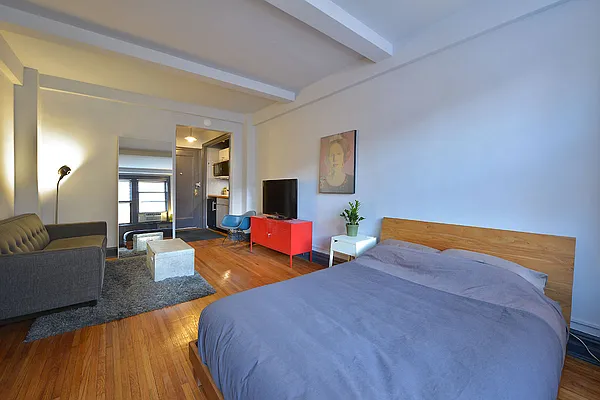 Sold by Maz Group NY | media 2