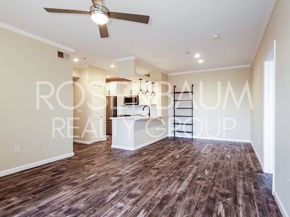 5th image of 5401 E Van Buren St Unit 3002