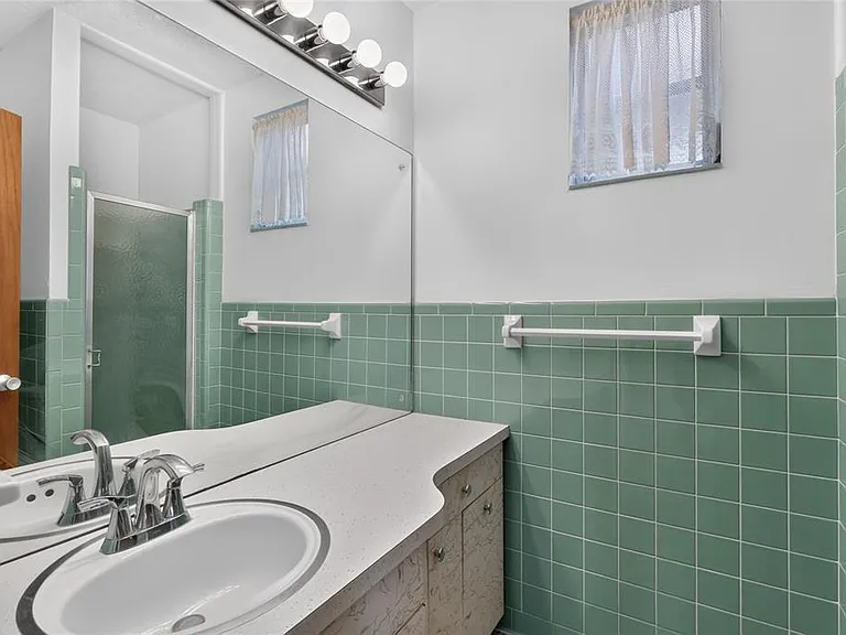 767 Edison Rd — Photo 41
