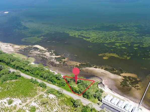 3206 Highway 98 E, Carrabelle, FL 32322