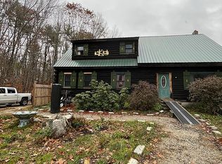 131 Boundary Rd, Standish, ME 04084