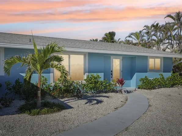 301 Seminole Way, Fort Myers Beach, FL 33931