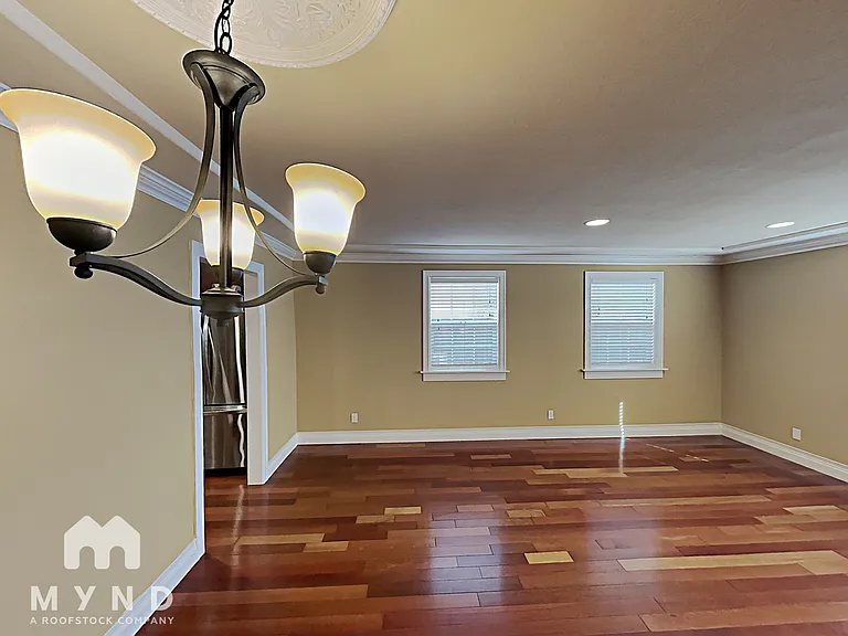 10305 Wunderlich Dr — Photo 8