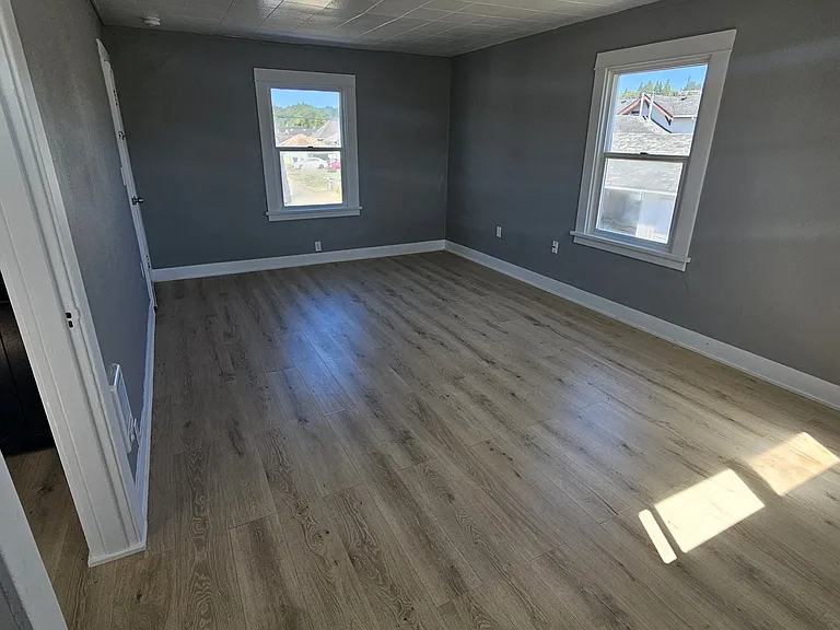 517 Emerson Ave #5 — Photo 2
