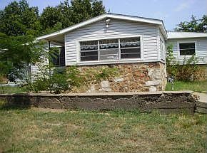 2nd image of 1528 Ridgewood Rd