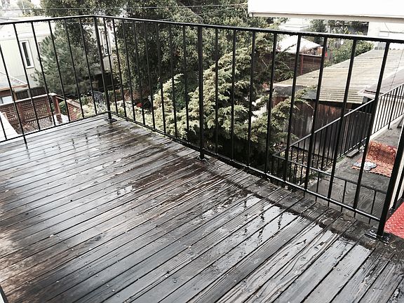 Private deck