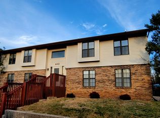 410 S Thompson St #D, Nixa, MO 65714