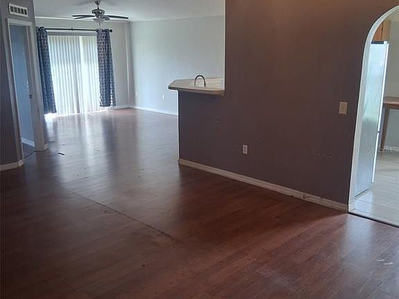4th image of 86 Juniper Loop Cir